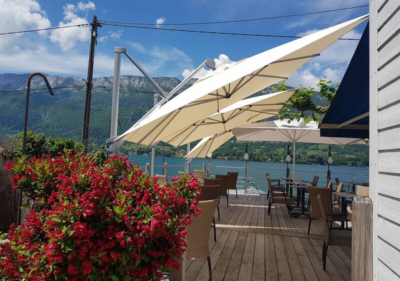 La Cuillère à Omble Café Restaurant accepte les chiens à Doussard