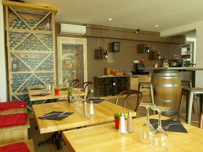 Sturgis accepte les chiens à Saint-Brès