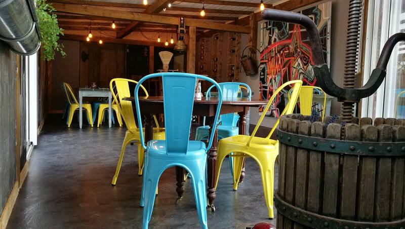 Maison Des Vins accepte les chiens à L'Étoile