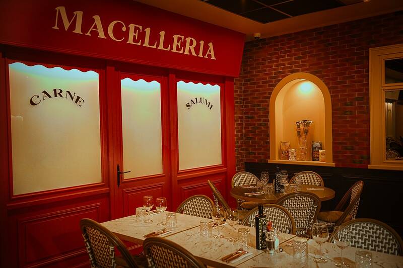 La Piazza Ristorante accepte les chiens à Sainte-Menehould