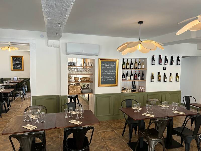 La Cour des Rois accepte les chiens à Cheverny