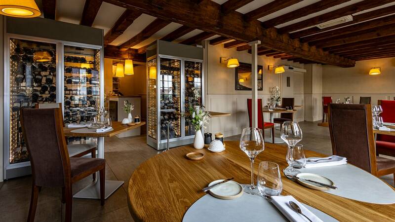 Le Saint Loup accepte les chiens à Saint-Loup-de-Varennes