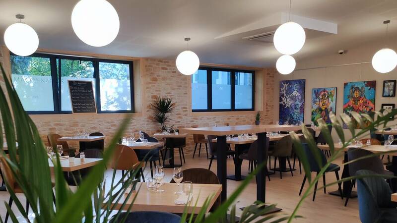 Parlons Vins, La Chapelle accepte les chiens à La Chapelle-de-Guinchay