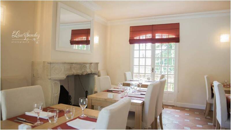 L’Enclos des Saveurs accepte les chiens à Cabrieres