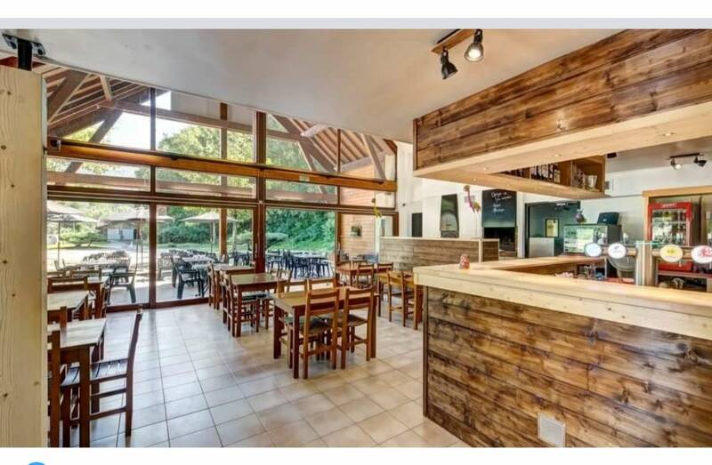 Ô Perche accepte les chiens à Motz