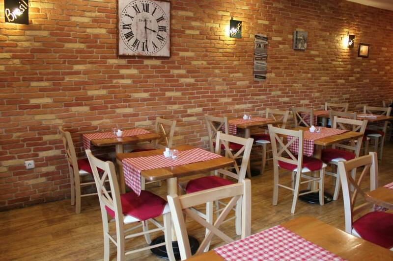 SAVEURS DU TEMPS accepte les chiens à Thuir