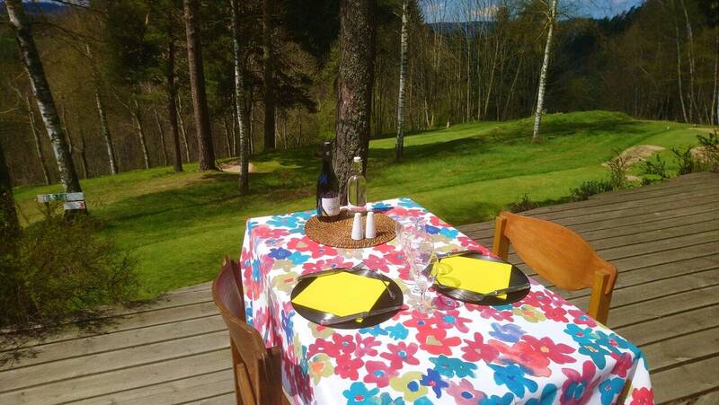 L'Ours Maçon accepte les chiens à Tence