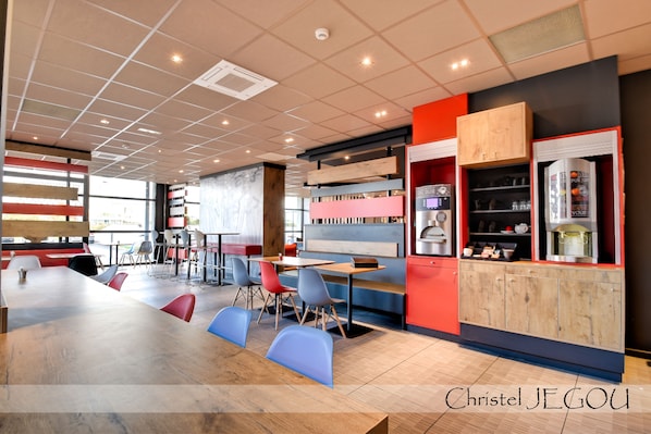 ibis Niort Est Mendes France accepte les chiens à Niort