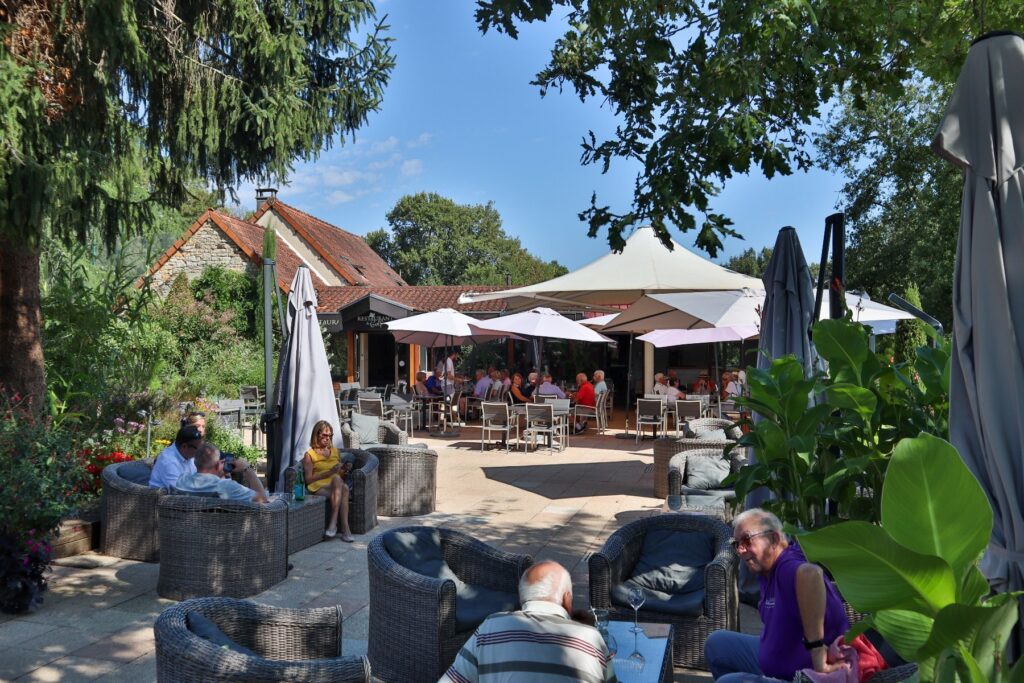 Restaurant Souillac Golf & Country Club accepte les chiens à Lachapelle-Auzac