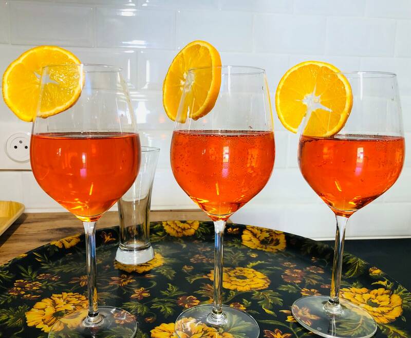 Le vin sur vin accepte les chiens à Sainte-Eulalie-de-Cernon