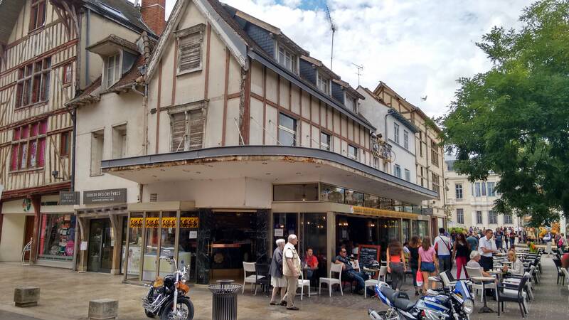 Brasserie Vosgienne accepte les chiens à Troyes