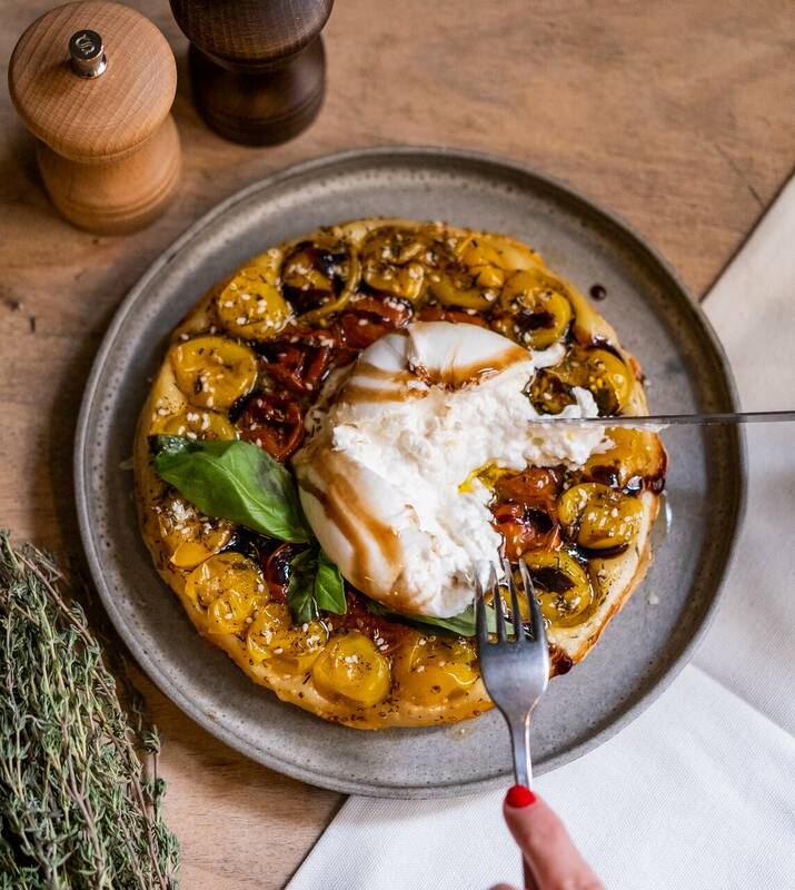 La Bise accepte les chiens à Paris