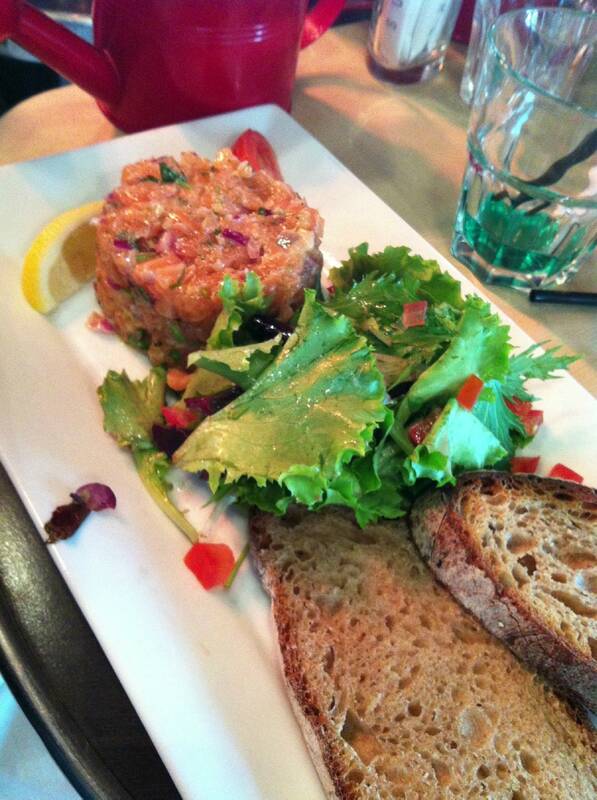 Terrasse 17 accepte les chiens à Paris