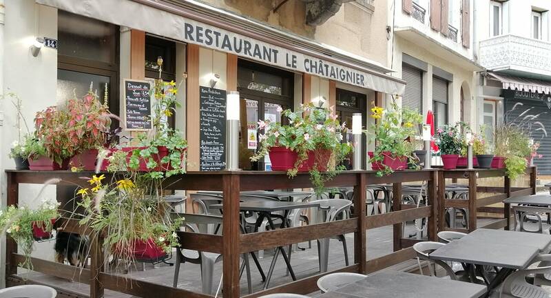 Le Châtaignier accepte les chiens à Lamastre