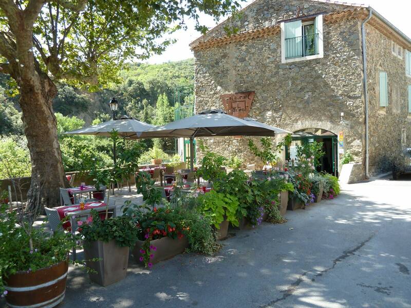 Le Faitout accepte les chiens à Berlou