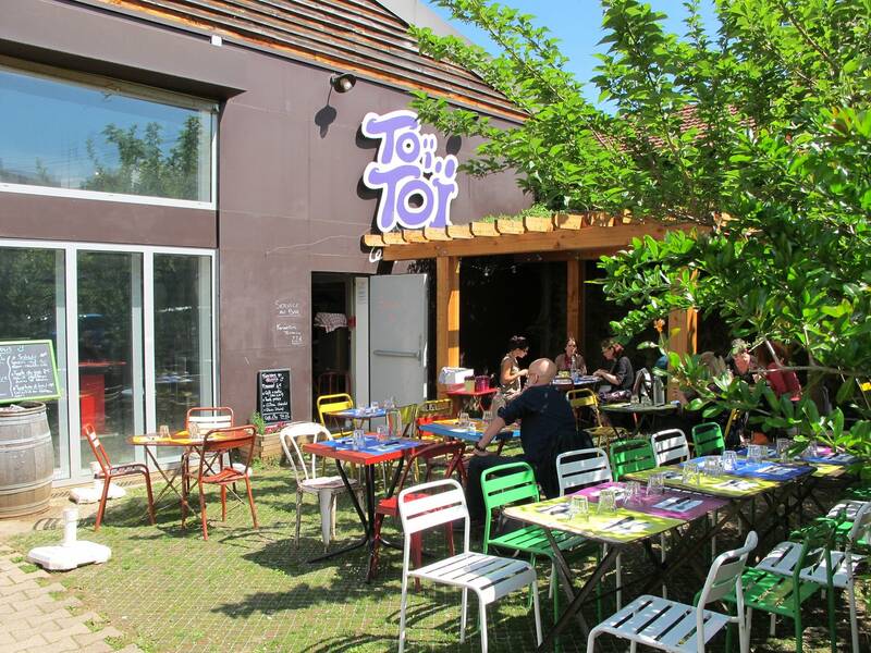 Toi Toi Le Zinc accepte les chiens à Villeurbanne