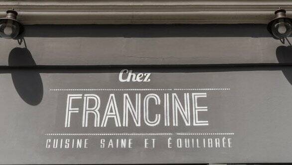 L' authentique accepte les chiens à Azannes et Soumazannes