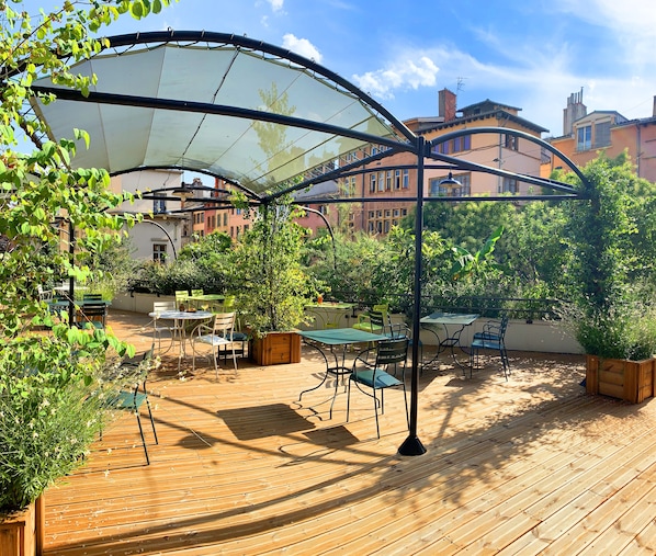 Collège Hôtel accepte les chiens à Lyon