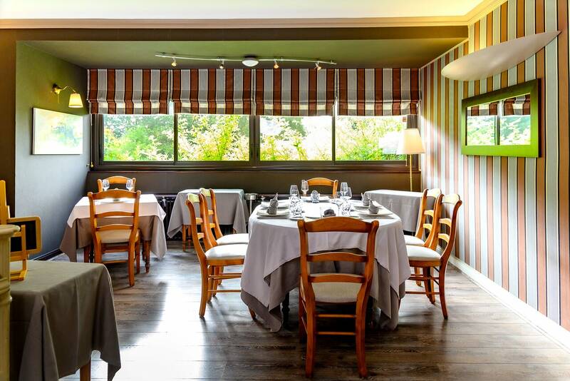 Liberté accepte les chiens à Neuille-le-Lierre