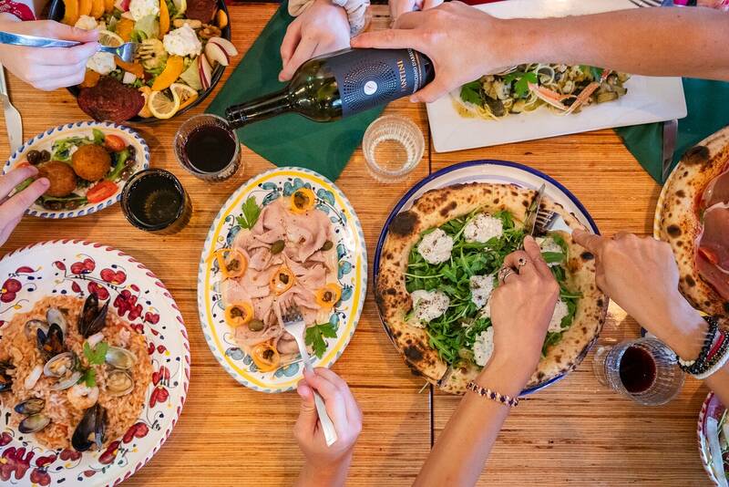 Restaurant Pizzeria La Fontaine Dei Sapori accepte les chiens à Les Angles