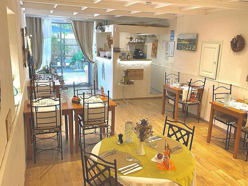 Aqui Sian Ben Restaurant Provençal et Gastronomique accepte les chiens à Malaucene