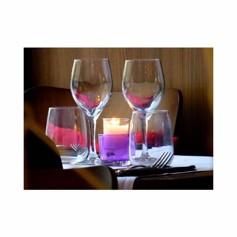 Brasserie Bar Restaurant Le Saint Laurent accepte les chiens à Paris