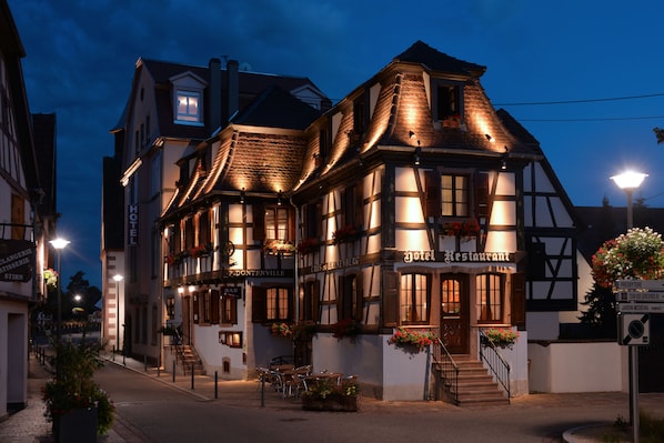 Hotel Dontenville accepte les chiens à Chatenois