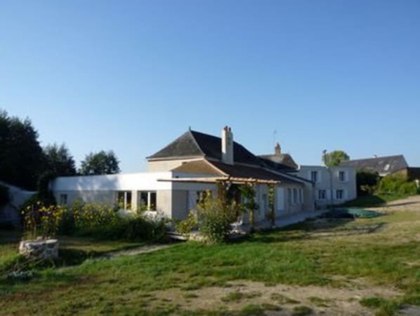 Domaine Du Moulin Neuf accepte les chiens à Ambillou