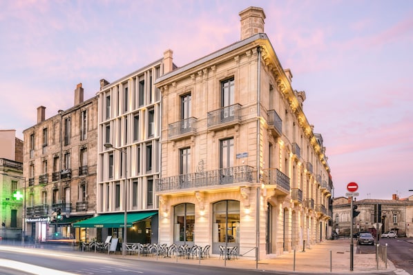 Mercure Bordeaux Gare Atlantic accepte les chiens à Bordeaux