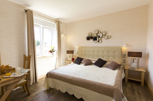 Logis Hotel Le Balcon accepte les chiens à Combeaufontaine