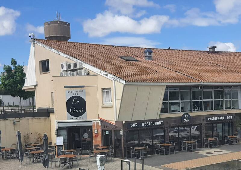 Le Quai accepte les chiens à Colombiers