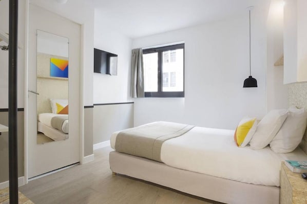 Hotel Izzy by HappyCulture accepte les chiens à Issy-les-Moulineaux