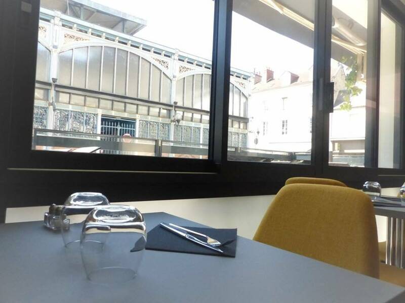 Au Jardin des Halles accepte les chiens à Dijon