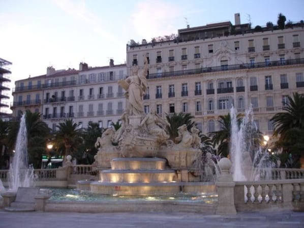 Hotel Amirauté accepte les chiens à Toulon