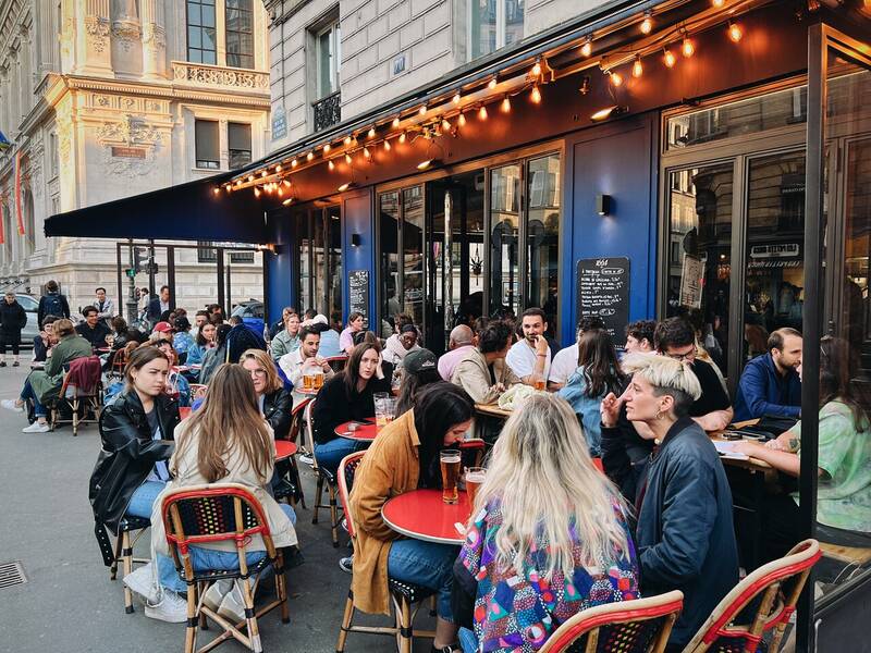 Wanted Café Paris accepte les chiens à Paris