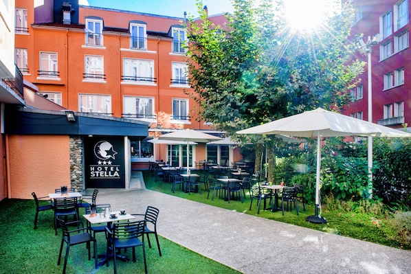 Hotel Stella accepte les chiens à Lourdes