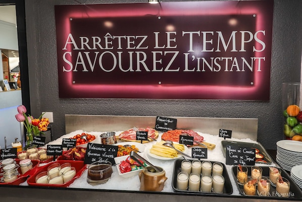 Kyriad Brive La Gaillarde Centre accepte les chiens à Brive-la-Gaillarde