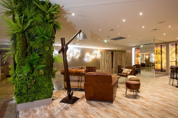 Mercure Marseille Centre Vieux Port accepte les chiens à Marseille