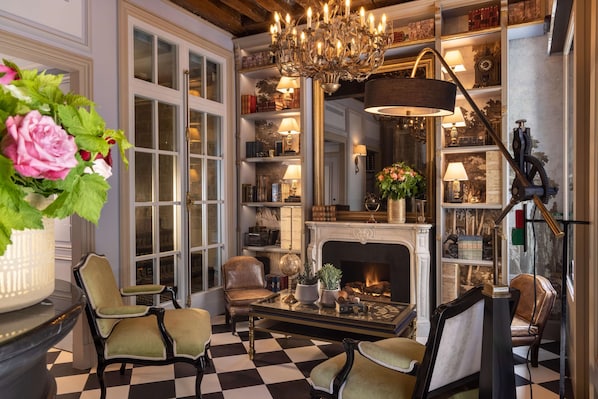 Hôtel Vinci Due & Spa accepte les chiens à Paris