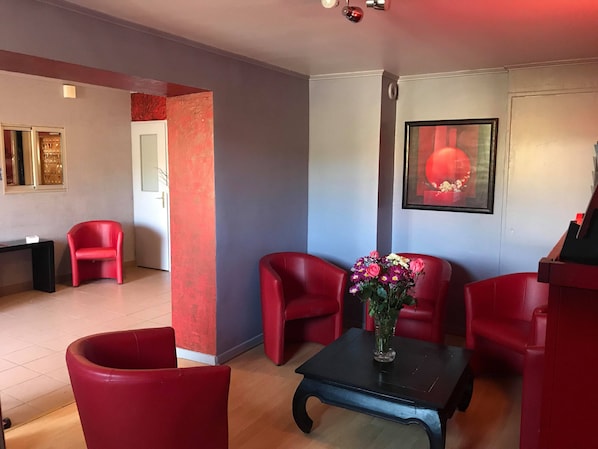 authentic by balladins - Hôtel le Privilège accepte les chiens à Haudainville